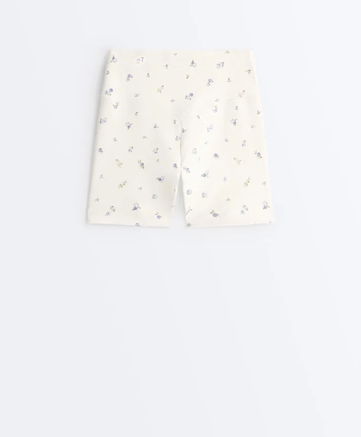 Evermove High-Rise 10Cm Hot Pants with Floral Print Evermove High-Rise 10Cm Hot Pants with Floral Print