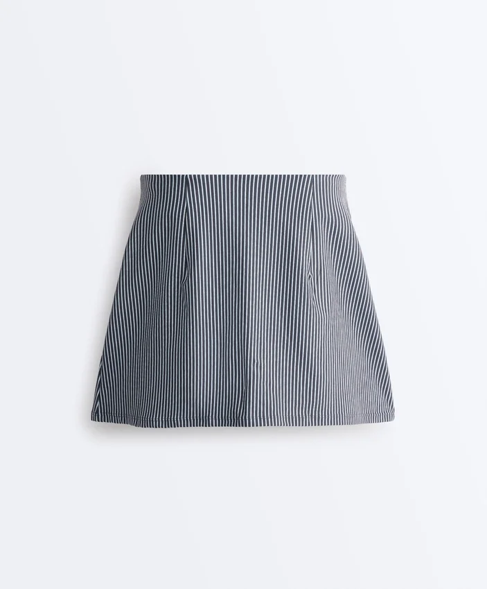 Evermove High Rise Striped Short Skirt Evermove High Rise Striped Short Skirt