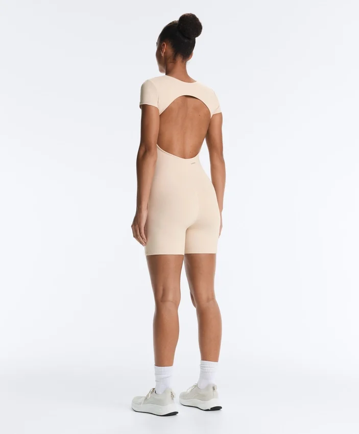 Evermove Square Neck Short Jumpsuit Evermove Square Neck Short Jumpsuit