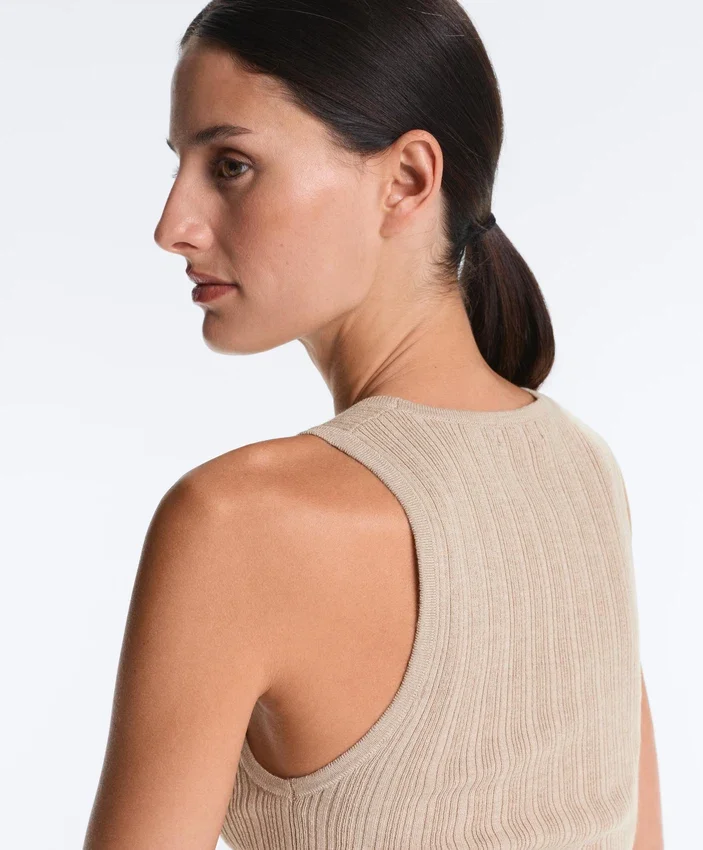 Fitted Ribbed Knit Top Fitted Ribbed Knit Top