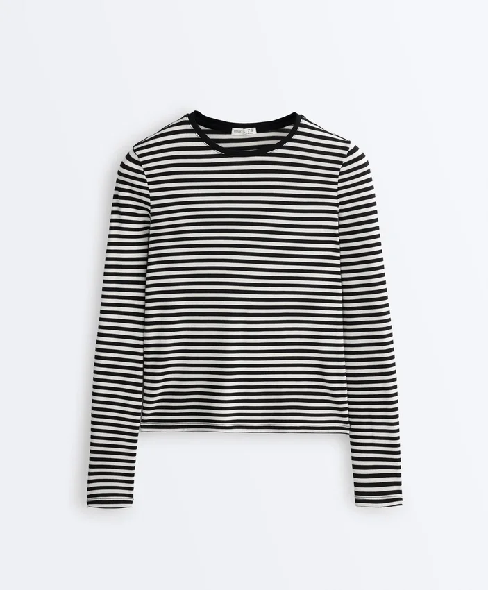 Fitted Striped Long Sleeve T-Shirt Fitted Striped Long Sleeve T-Shirt