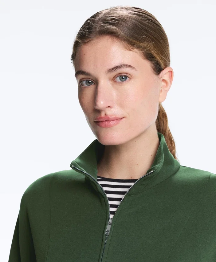 Fitted Waist Jacket with Soft-Touch Modal Fitted Waist Jacket with Soft-Touch Modal