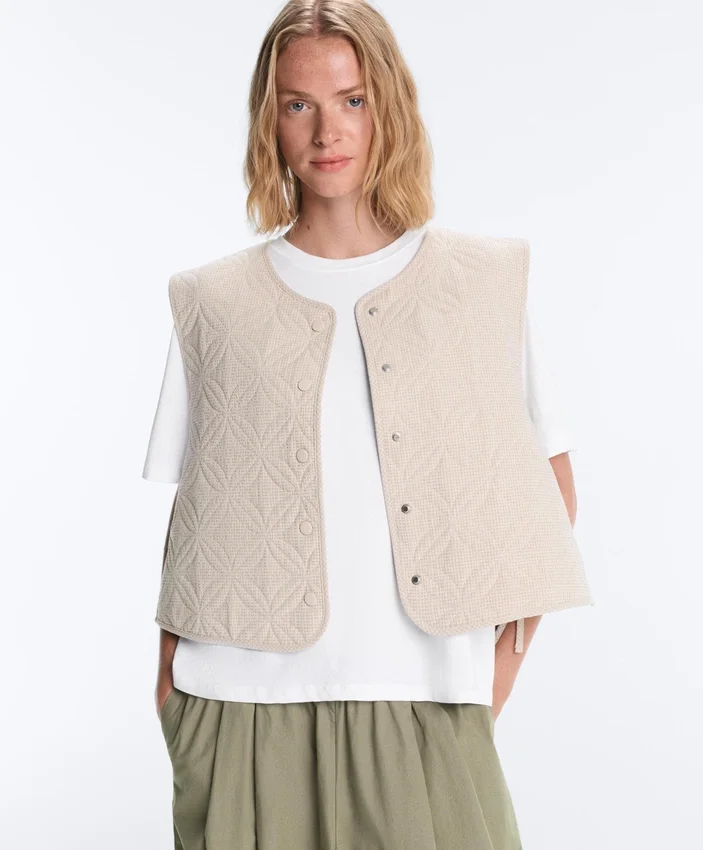 Floral Gingham Quilted Gilet Floral Gingham Quilted Gilet