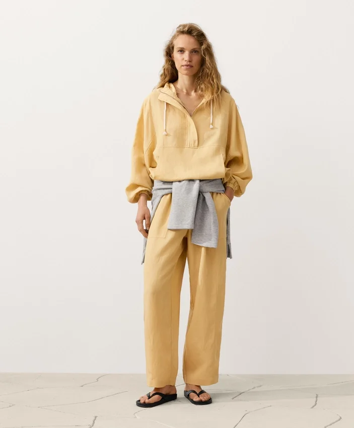 Half-Zip Sweatshirt with Front Pocket, Lyocell and 24% Linen Blend Half-Zip Sweatshirt with Front Pocket, Lyocell and 24% Linen Blend