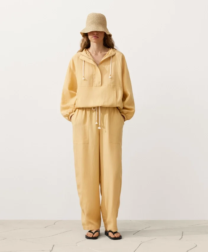 Half-Zip Sweatshirt with Front Pocket, Lyocell and 24% Linen Blend Half-Zip Sweatshirt with Front Pocket, Lyocell and 24% Linen Blend