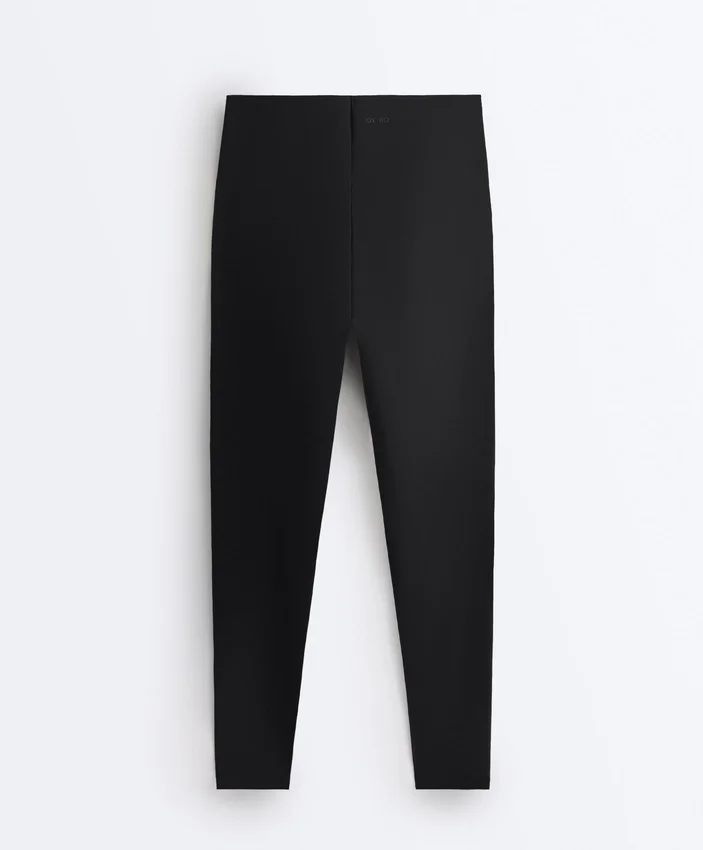 High Rise Ankle-Length Light Touch V-Cut Leggings 65 Cm High Rise Ankle-Length Light Touch V-Cut Leggings 65 Cm