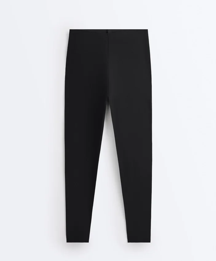High Rise Ankle-Length Light Touch V-Cut Leggings 65 Cm High Rise Ankle-Length Light Touch V-Cut Leggings 65 Cm