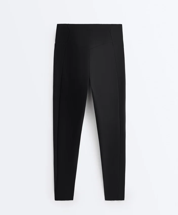 High-Rise Compressive Ankle-Length Leggings with Pocket High-Rise Compressive Ankle-Length Leggings with Pocket