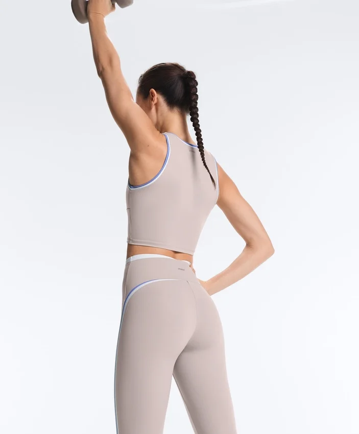 High Rise Compressive Contrast Ankle-Length Leggings High Rise Compressive Contrast Ankle-Length Leggings
