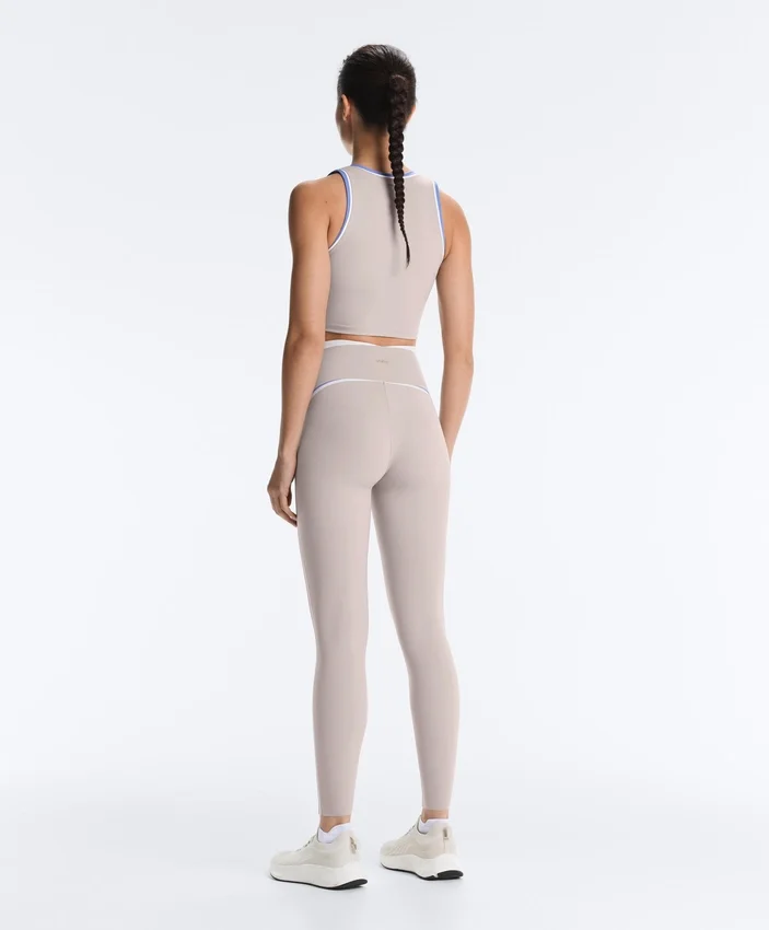 High Rise Compressive Contrast Ankle-Length Leggings High Rise Compressive Contrast Ankle-Length Leggings