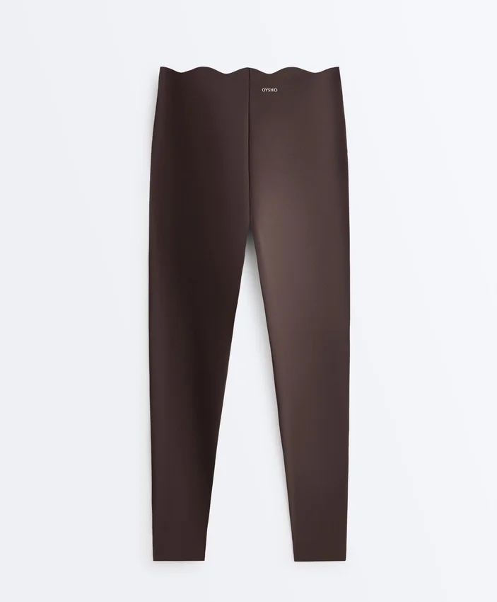 High-Rise Compressive Core Control Ankle-Length Leggings with Wave Detail High-Rise Compressive Core Control Ankle-Length Leggings with Wave Detail
