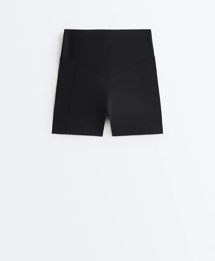 High-Rise Compressive Pocket 10 Cm Hot Pants High-Rise Compressive Pocket 10 Cm Hot Pants