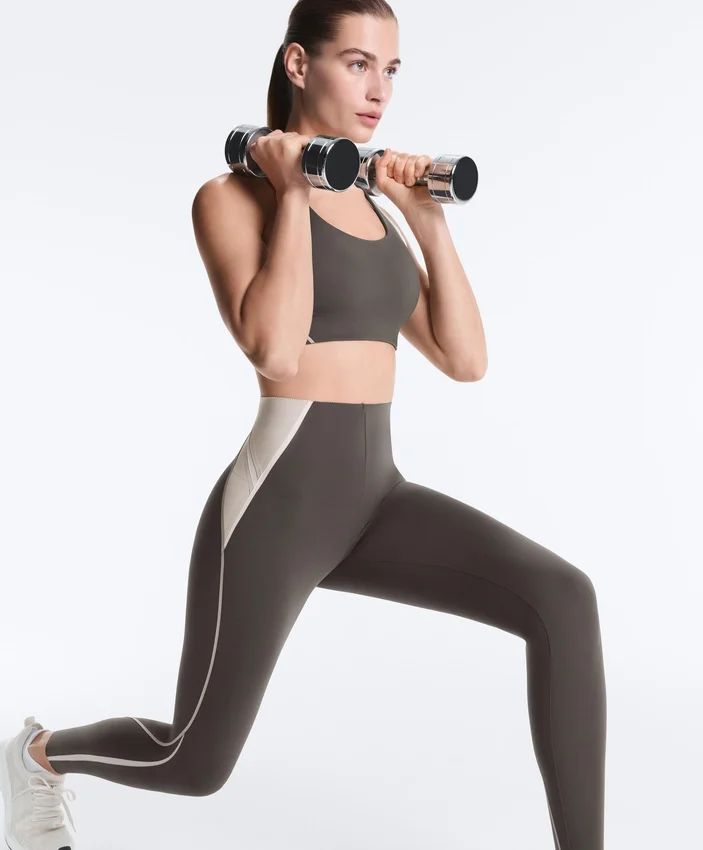 High-Rise Compressive Reflective Core Control Ankle-Length Leggings High-Rise Compressive Reflective Core Control Ankle-Length Leggings
