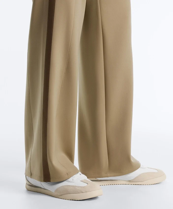High Rise Neoprene-Effect Straight-Leg Trousers with Piping High Rise Neoprene-Effect Straight-Leg Trousers with Piping