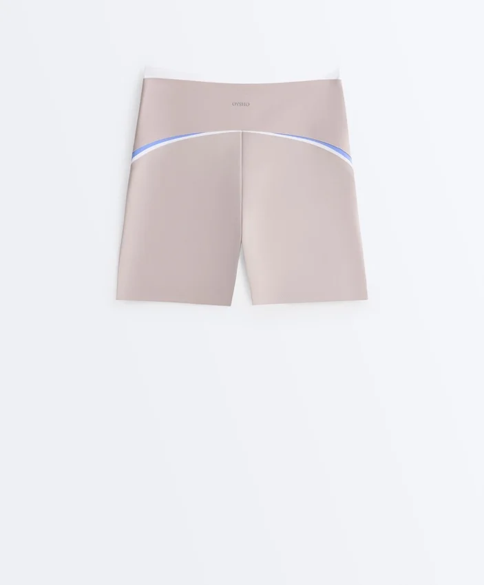 Hot Pants High-Rise Compressive 10Cm Contrast Hot Pants High-Rise Compressive 10Cm Contrast
