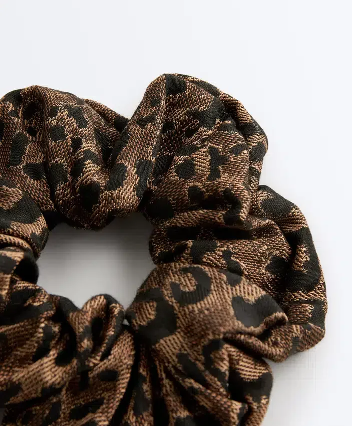 Large Leopard Jacquard Scrunchie Large Leopard Jacquard Scrunchie