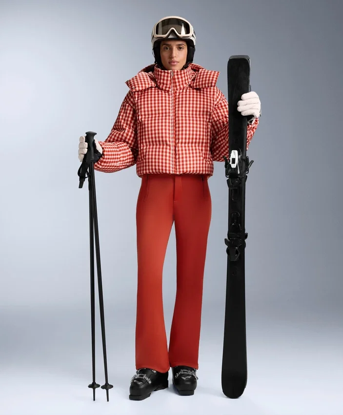 Lightweight 80% Down and 20% Minardi Piume Ski Water-Resistant Short Jacket Lightweight 80% Down and 20% Minardi Piume Ski Water-Resistant Short Jacket
