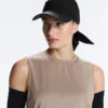 Lightweight Knotted Visor
