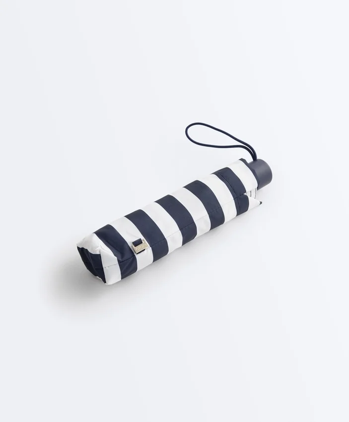 Lightweight Striped Umbrella Lightweight Striped Umbrella
