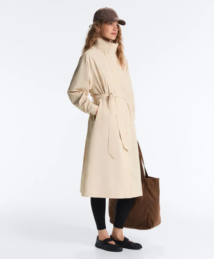 Long Extra Lightweight 10K Waterproof Jacket Long Extra Lightweight 10K Waterproof Jacket