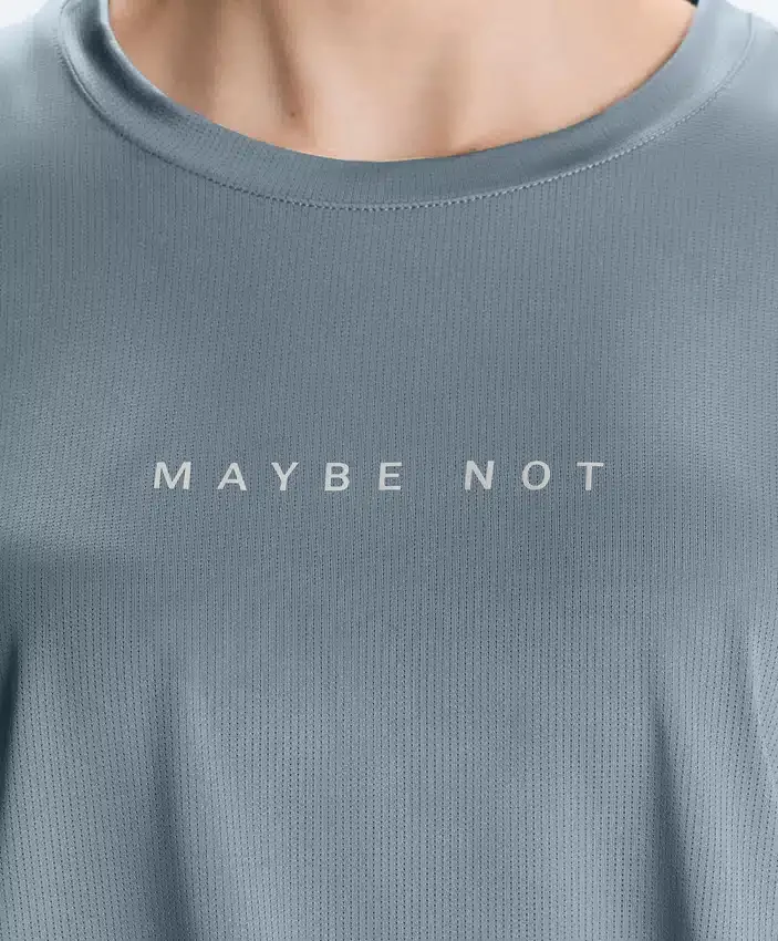 Long-Sleeved Technical T-Shirt with Text Long-Sleeved Technical T-Shirt with Text