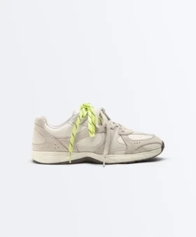 Low-Profile Running Trainers