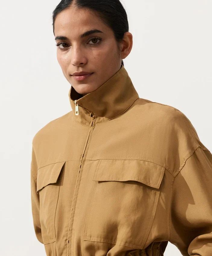 Lyocell and 24% Linen Blend Ruched Waist Jacket Lyocell and 24% Linen Blend Ruched Waist Jacket