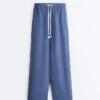 Lyocell Blend and 24% Linen Straight Trousers Lyocell Blend and 24% Linen Straight Trousers