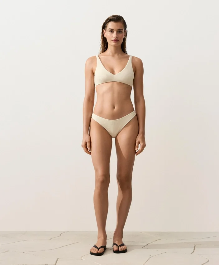 Medium-Coverage U-Cut Crinkle Bikini Briefs Medium-Coverage U-Cut Crinkle Bikini Briefs
