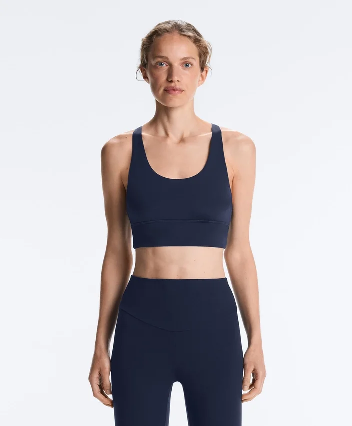 Medium-Support Comfortlux Sports Bra with Cups Medium-Support Comfortlux Sports Bra with Cups