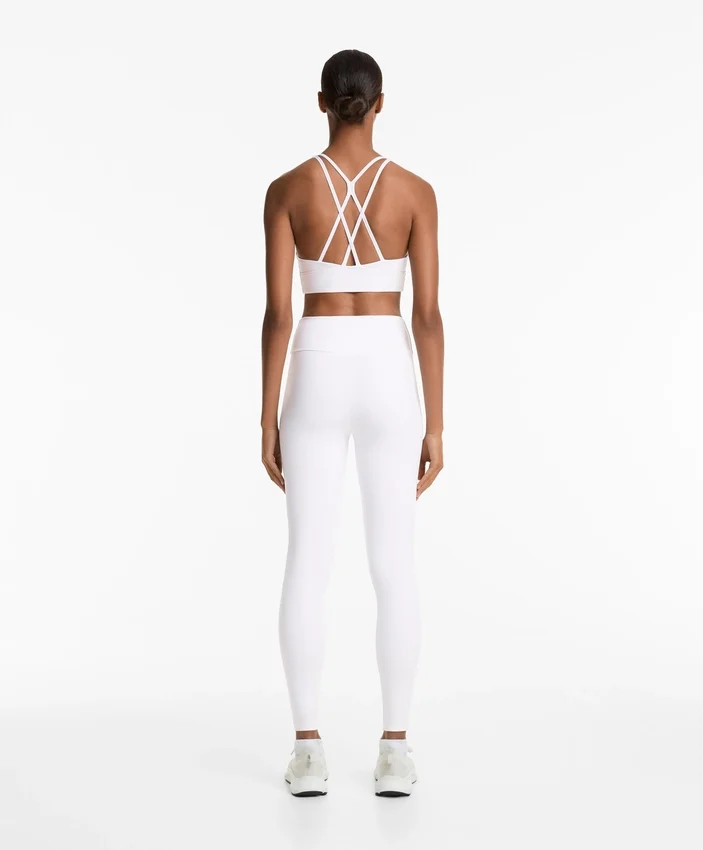 Medium-Support Comfortlux Sports Bra with Cups Medium-Support Comfortlux Sports Bra with Cups