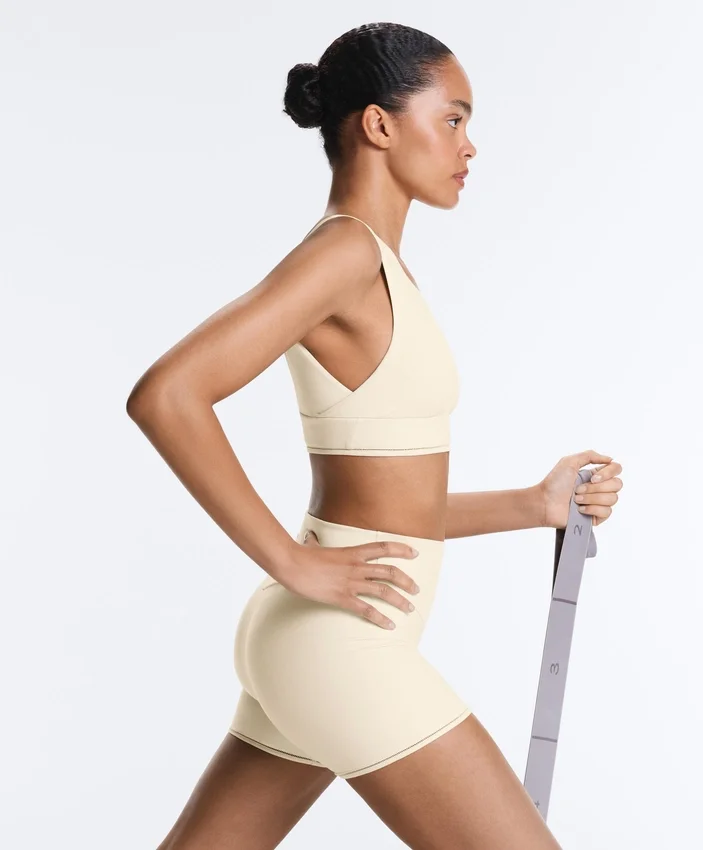 Medium-Support Comfortlux Sports Bra with Hemstitch Medium-Support Comfortlux Sports Bra with Hemstitch