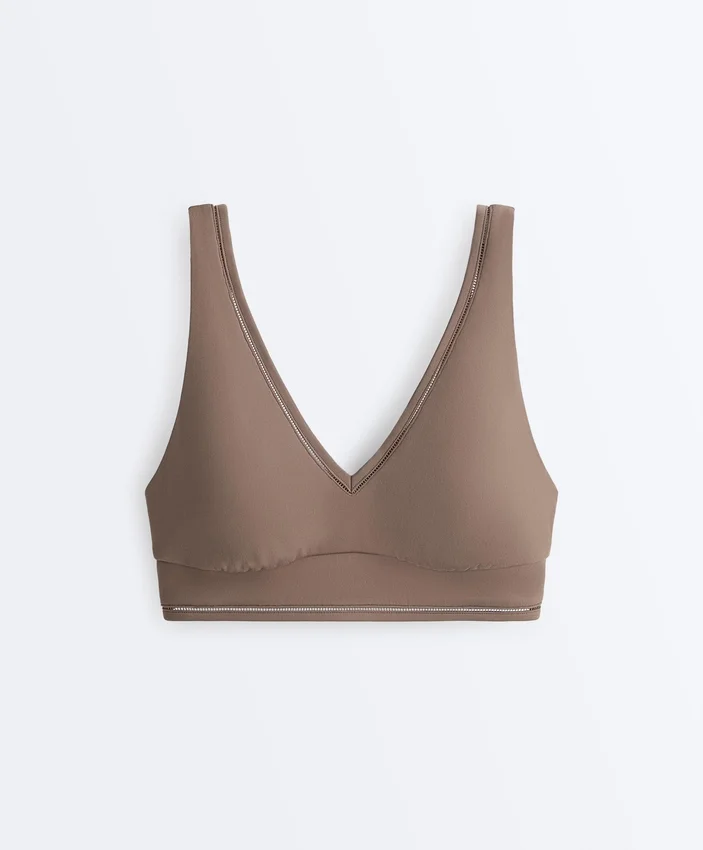 Medium-Support Comfortlux Sports Bra with Hemstitch Medium-Support Comfortlux Sports Bra with Hemstitch