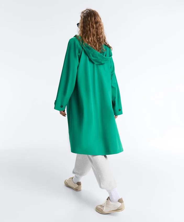 Midi Extra Lightweight 10K Waterproof Jacket Midi Extra Lightweight 10K Waterproof Jacket