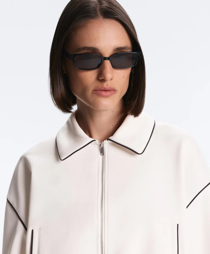 Neoprene-Effect Piping Jacket Neoprene-Effect Piping Jacket