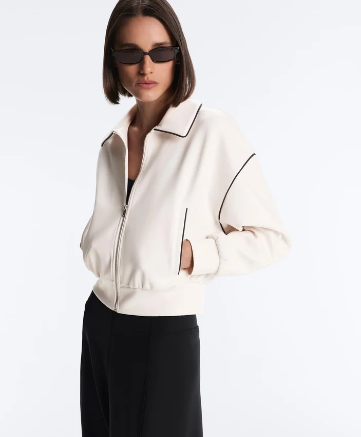 Neoprene-Effect Piping Jacket Neoprene-Effect Piping Jacket