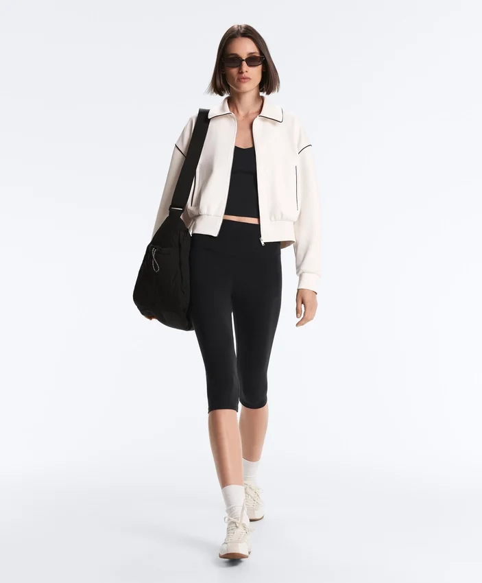 Neoprene-Effect Piping Jacket Neoprene-Effect Piping Jacket