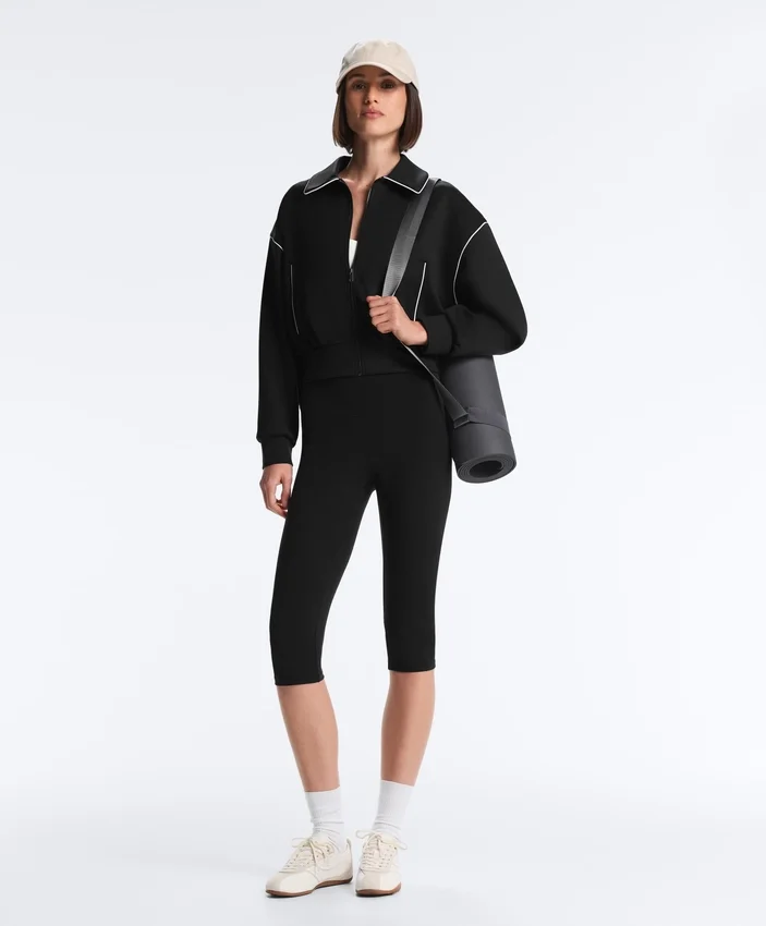 Neoprene-Effect Piping Jacket Neoprene-Effect Piping Jacket