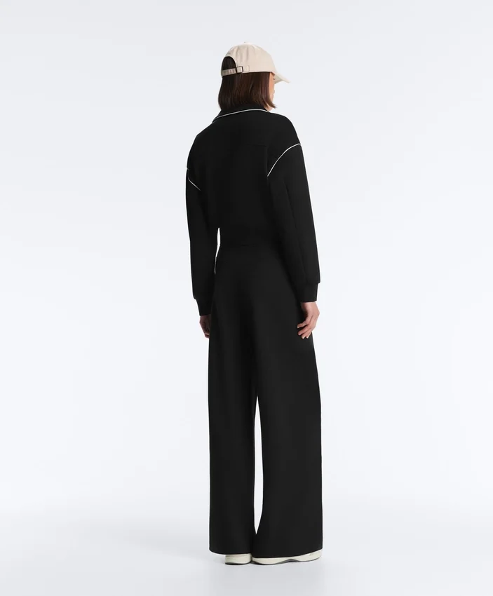 Neoprene-Effect Piping Jacket Neoprene-Effect Piping Jacket