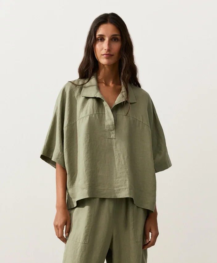 Oversize 100% Linen Short-Sleeved Shirt Oversize 100% Linen Short-Sleeved Shirt