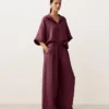 Oversize Short-Sleeved 100% Linen Shirt Oversize Short-Sleeved 100% Linen Shirt