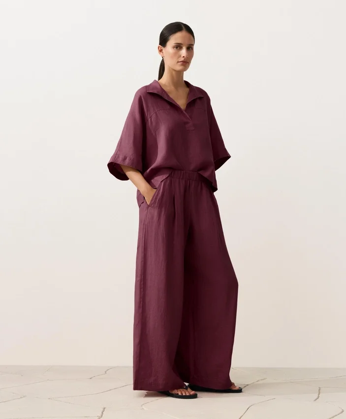 Oversize Short-Sleeved 100% Linen Shirt Oversize Short-Sleeved 100% Linen Shirt