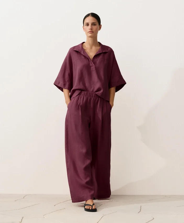 Oversize Short-Sleeved 100% Linen Shirt Oversize Short-Sleeved 100% Linen Shirt
