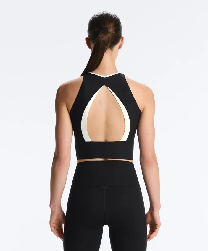 Perfect-Adapt Sleeveless Contrast Tank Top Perfect-Adapt Sleeveless Contrast Tank Top