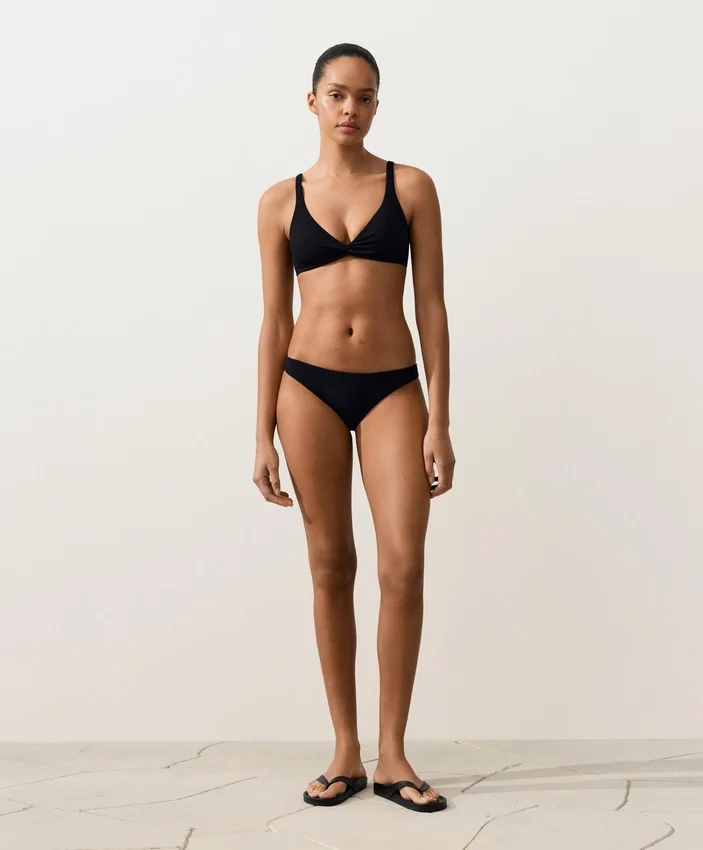 Piqué Tie-Back Halterneck Bikini Top Piqué Tie-Back Halterneck Bikini Top
