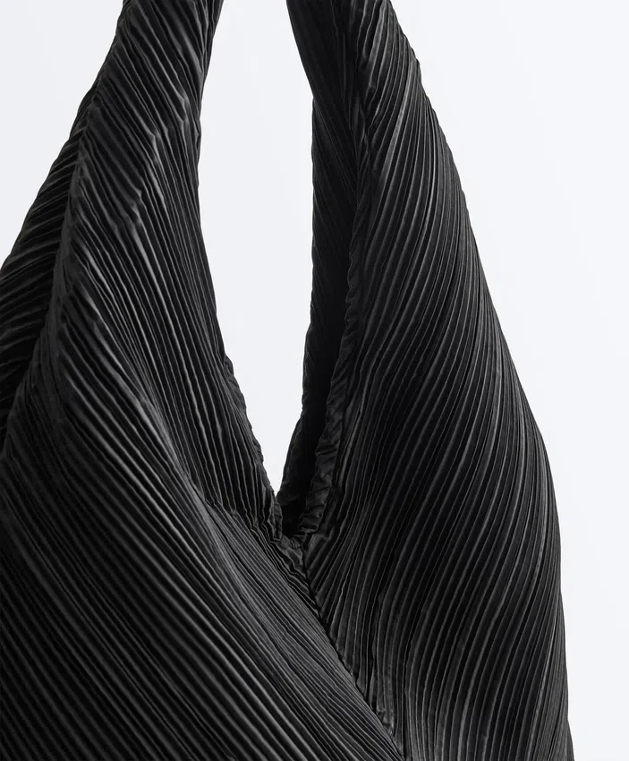 Pleated Nylon Bag Pleated Nylon Bag