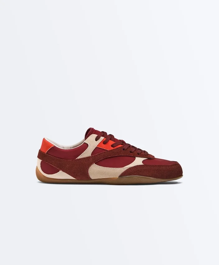 Retro-Style Trainers Retro-Style Trainers