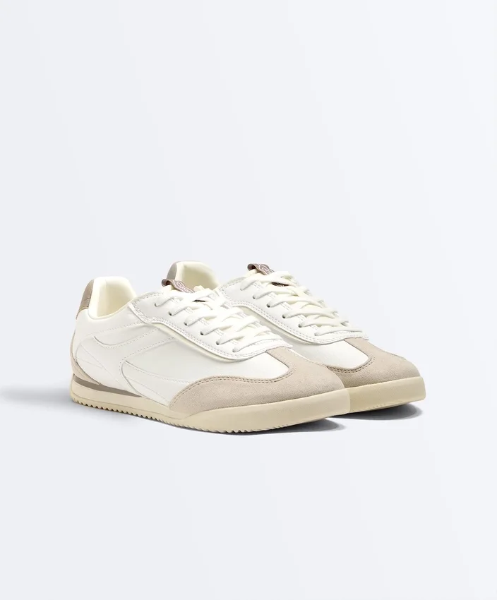 Retro-Style Trainers Retro-Style Trainers