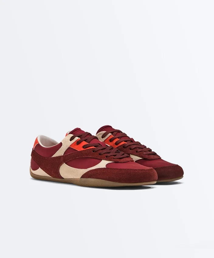Retro-Style Trainers Retro-Style Trainers