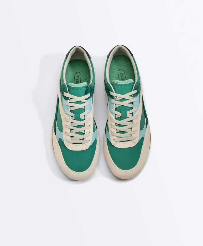 Retro-Style Trainers Retro-Style Trainers